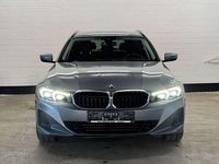 Gebraucht BMW 318 Shadowline 150 PS (110 kW) 2023 Skyscraper grau metallic Kombi