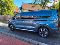 Neu Ford Tourneo Custom Active 170 PS (125 kW) 2025 Blau Van
