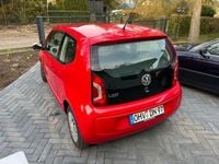 Usado VW up! move up! 75 HP (55 kW) 2011 Vermelho Citadino