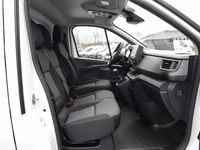Gebraucht Renault Trafic Komfort 131 PS (96 kW) 2025 Weiß Van / Kleinbus