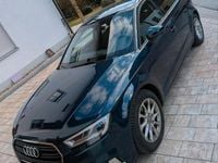 Gebraucht Audi A3 116 PS (85 kW) 2018 Blau Limousine