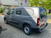 Używany Opel Combo 102 KM (75 kW) 2025 Kontrast Minivan