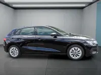 Second-hand Audi A3 e-tron 204 CP (150 kW) 2022 Negru Hatchback