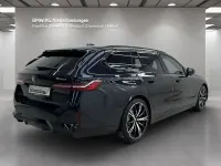 Gebraucht BMW 520 M Sport 197 PS (144 kW) 2025 Schwarz Limousine