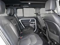 Gebraucht Land Rover Defender SE Dynamic 252 PS (185 kW) 2023 Fuji white SUV