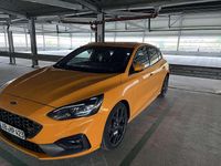 Gebraucht Ford Focus ST 280 PS (205 kW) 2019 Orange Limousine