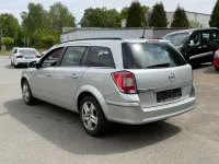 Gebraucht Opel Astra Edition 116 PS (85 kW) 2010 Silber Limousine