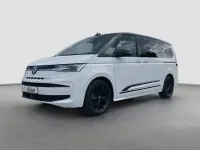 Gebraucht VW Multivan Pro 150 PS (110 kW) 2025 Weiß (candyweiß / deep black perlef) Van / Kleinbus