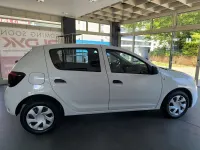Gebraucht Dacia Sandero Essentiel 73 PS (53 kW) 2020 Gletscherweiss Kleinwagen