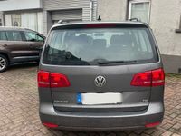 gebraucht VW Touran 1.6 tdi Bluemotion