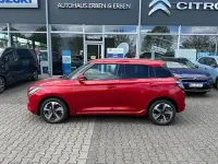 Gebraucht Suzuki Swift Comfort+ 83 PS (61 kW) 2025 Rot Kleinwagen
