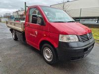Second-hand VW Transporter 86 CP (63 kW) 2005 Roșu Van