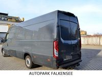 Gebraucht Iveco Daily 209 PS (153 kW) 2021 Grau Limousine