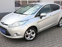 Gebraucht Ford Fiesta 82 PS (60 kW) 2011 Silber Kleinwagen