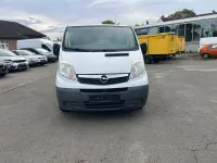 Gebraucht Opel Vivaro 114 PS (83 kW) 2013 Weiß Van / Kleinbus