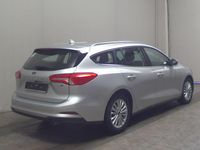 Gebraucht Ford Focus Titanium 125 PS (91 kW) 2021 Polarsilber metallic Limousine