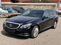 Gebraucht Mercedes E220 170 PS (125 kW) 2013 Schwarz Kombi