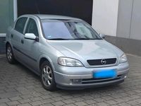 Gebraucht Opel Astra 75 PS (55 kW) 2001 Silber Limousine