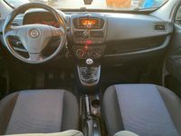 Gebraucht Opel Combo Selection 120 PS (88 kW) 2017 Grau Van / Kleinbus