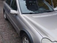 Gebraucht Mercedes C180 Classic 143 PS (105 kW) 2003 Silber Kombi