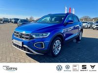Gebraucht VW T-Roc Life 150 PS (110 kW) 2024 Ravennablau SUV