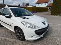 Gebraucht Peugeot 206+ 60 PS (44 kW) 2012 Weiß Kleinwagen