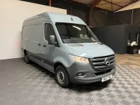 Gebraucht Mercedes Sprinter 170 PS (125 kW) 2022 Grau Van
