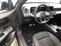 Gebraucht Mercedes GLB220 190 PS (139 kW) 2023 Mountaingrau metallic SUV