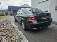 Gebraucht Ford Mondeo 125 PS (91 kW) 2007 Schwarz Limousine