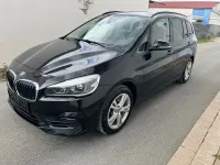 Gebraucht BMW 218 Gran Tourer Sport Line 150 PS (110 kW) 2019 Schwarz Van / Kleinbus