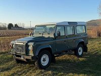 Gebraucht Land Rover Defender 122 PS (89 kW) 2010 Grün Kombi
