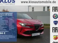 Nouvelle Alfa Romeo Junior 145 ch (106 kW) 2026 Rouge SUV