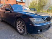 Gebraucht BMW 730 231 PS (169 kW) 2006 Blau Limousine