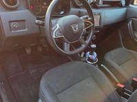 Gebraucht Dacia Duster Comfort 114 PS (83 kW) 2018 Grau SUV
