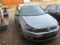 Gebraucht VW Golf VI Team 105 PS (77 kW) 2010 Grau Kleinwagen
