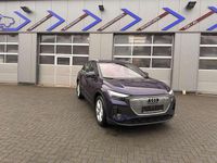 Gebraucht Audi Q4 e-tron Basis 150 kW (204 PS) 2023 Navarrablau SUV