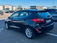 Gebraucht Ford Fiesta Titanium 101 PS (74 kW) 2018 Schwarz Kleinwagen