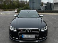 Gebraucht Audi S8 520 PS (382 kW) 2015 Blau Limousine