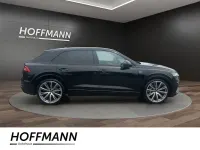 Gebraucht Audi Q8 S-Line 286 PS (210 kW) 2022 Mythosschwarz metallic SUV