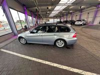 gebraucht BMW 318 318 i Touring Aut.