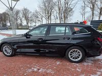 Gebraucht BMW 318 Performance 150 PS (110 kW) 2024 Schwarz Kombi