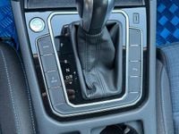 Gebraucht VW Passat 2021 Silber Kombi