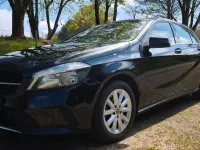Gebraucht Mercedes A180 109 PS (80 kW) 2018 Schwarz Kleinwagen