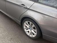 Gebraucht BMW 320 Exclusive 163 PS (119 kW) 2012 Kombi