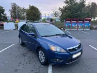 Gebraucht Ford Focus 100 PS (73 kW) 2008 Blau Kleinwagen
