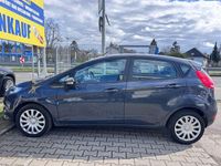 Gebraucht Ford Fiesta Trend 82 PS (60 kW) 2012 Grau Kleinwagen