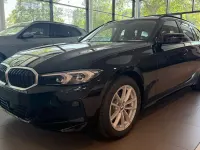 Neu BMW 318 156 PS (114 kW) 2026 Schwarz Limousine