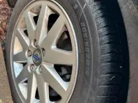 Gebraucht Volvo V40 114 PS (83 kW) 2012 Schwarz Kleinwagen