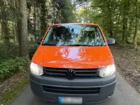 Gebraucht VW Caravelle 102 PS (75 kW) 2011 Orange Van