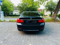 gebraucht BMW 750 i f01